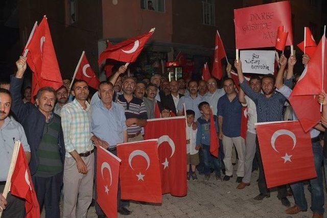 Çatak’ta Demokrasi Nöbeti Devam Ediyor