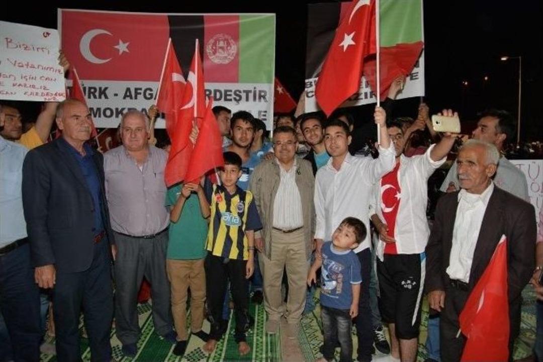 Bilecik&rsquo;te Demokrasi N&ouml;beti S&uuml;r&uuml;yor