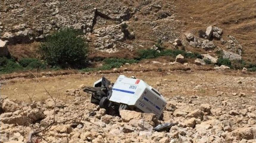 Toma U&ccedil;uruma Yuvarlandı: 2 Yaralı