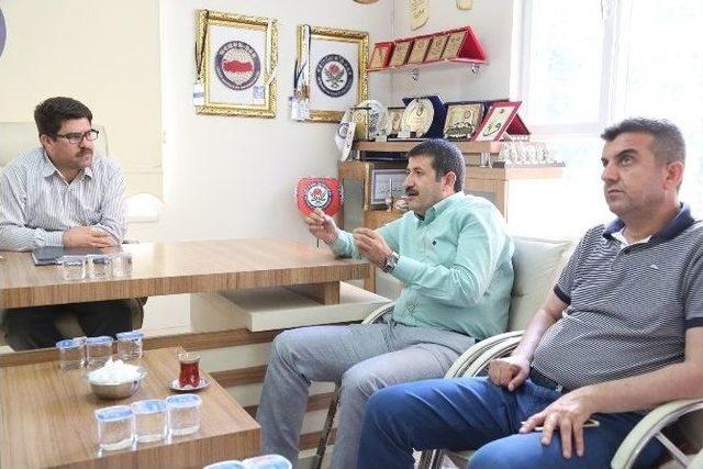 Eyyübiye Belediye Başkanı Mehmet Ekinci’den Stk’lara Ziyaret