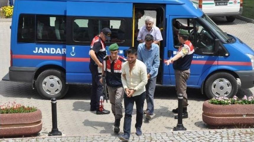 İneg&ouml;l&rsquo;de Fet&ouml; Operasyonu: 5 G&ouml;zaltı