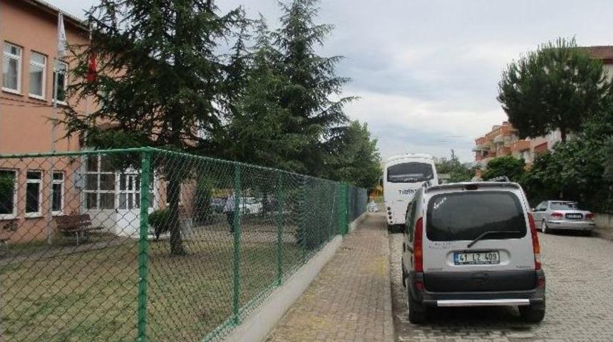 İzmit&rsquo;te Bakım Ve Onarım &Ccedil;alışmaları Devam Ediyor