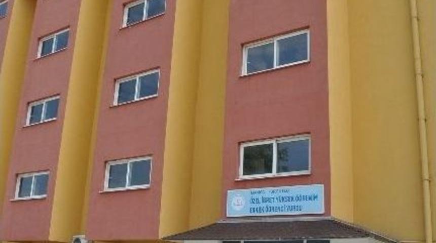 Paralel Yurt Baskını ; 8 G&ouml;zaltı