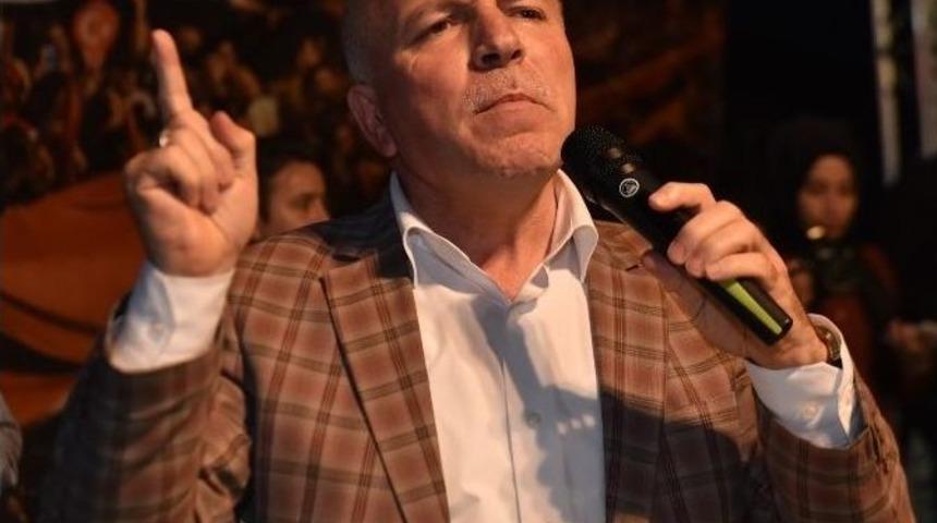 Başkan Sekmen Ter&ouml;r&uuml; Lanetledi