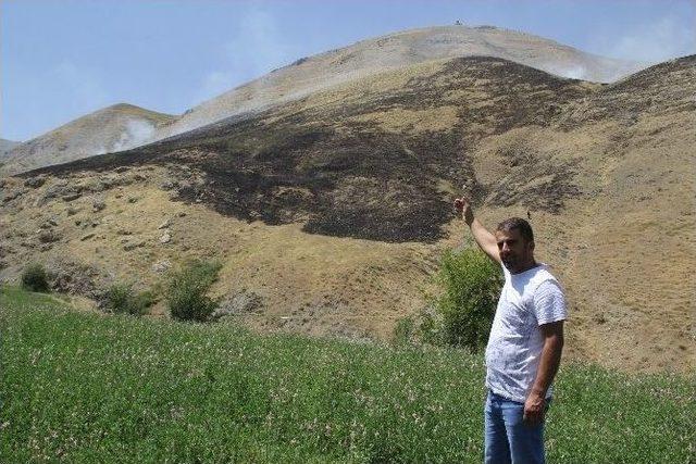 Hakkari&rsquo;de Anız Yangını 1