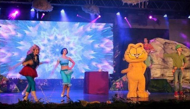 En Tembel Kedi Garfield, Müzikal Şovuyla Expo 2016’da