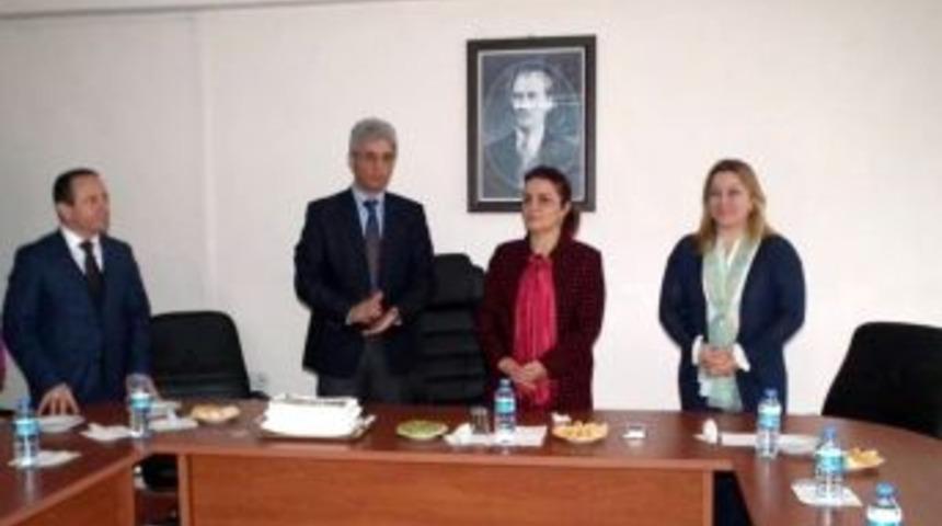 İstifacı Dekanlar, &Uuml;niversite Y&ouml;netimini Paralelcilikle Su&ccedil;ladı