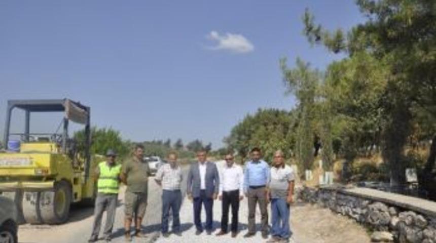 B&uuml;y&uuml;kşehir İki Mahalleyi Asfalt Yolla Bağladı