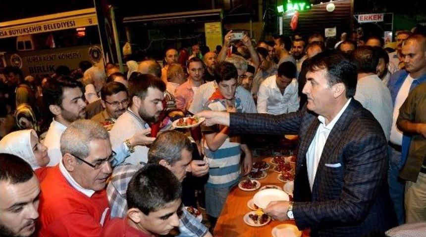 Demokrasi N&ouml;betine Osmangazi Desteği