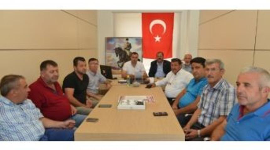 Nil&uuml;ferli Muhtarlardan Darbe Girişimine Tepki