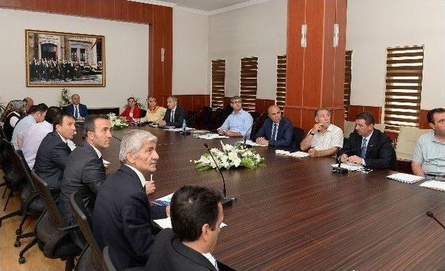 İşkur Toplantısı Vali Azizoğlu Başkanlığında Yapıldı