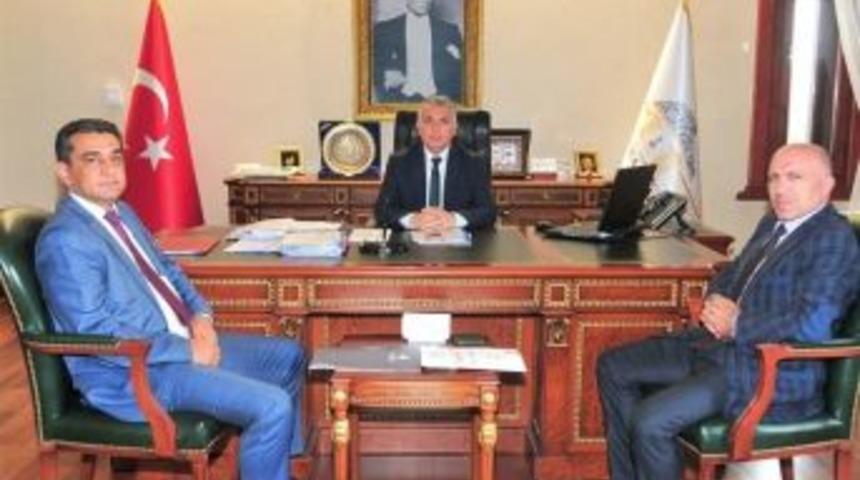 Afyonkarahisar Valisi Aziz Yıldırım&rsquo;a Hayırlı Olsun Ziyaretleri Devam Ediyor