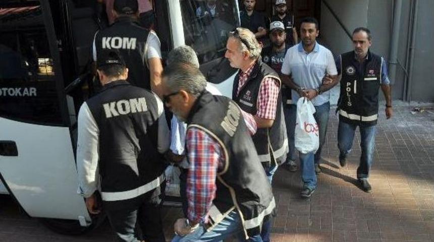 Maltepe Askeri Lisesi Ve Ege Ordu Komutanlığı&rsquo;nda G&ouml;zaltına Alınan 12 Asker Tutuklandı