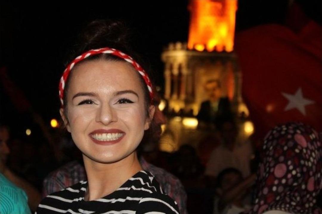 İzmir 7&rsquo;den 77&rsquo;ye N&ouml;bette