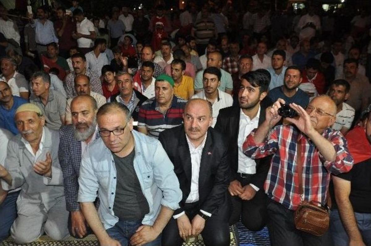 Muş&rsquo;ta Ş&uuml;k&uuml;r Namazı Kılındı