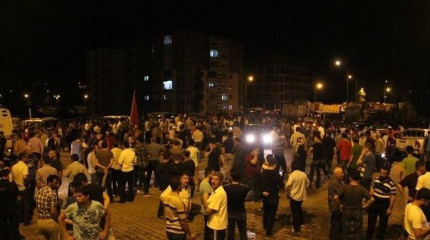 Asılsız &lsquo;darbe Kalkışması&rsquo; İhbarı Oltu&rsquo;da Tedirginliğe Yol A&ccedil;tı