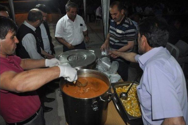 Eleşkirt’te Demokrasi Nöbeti G1