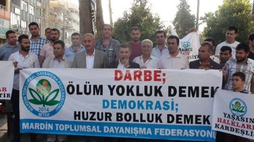 Mardin&rsquo;de &lsquo;darbe Girişimi&rsquo; Protesto Edildi