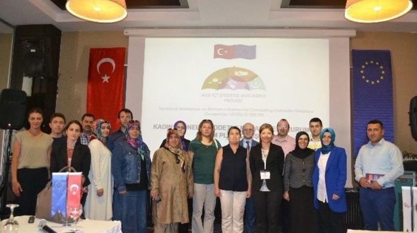Erzurum&rsquo;da &ldquo;kadına Y&ouml;nelik Şiddetle M&uuml;cadele İl Eylem Planı &Ccedil;alıştayı&rdquo; Sona Erdi