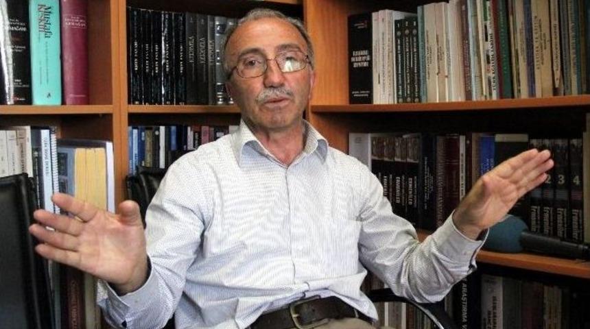 (&ouml;zel Haber) Prof. Dr. Mustafa Keskin: &ldquo;15 Temmuz Tesad&uuml;fen Belirlenmiş Bir Tarih Değildir&rdquo;