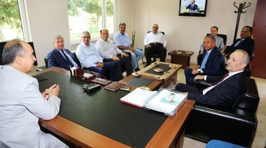 Sivil Toplum Kuruluşlarından Trt&rsquo;ye Destek Ziyareti