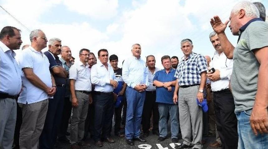 Seyhan&rsquo;da Yol Ve Asfalt &Ccedil;alışmaları