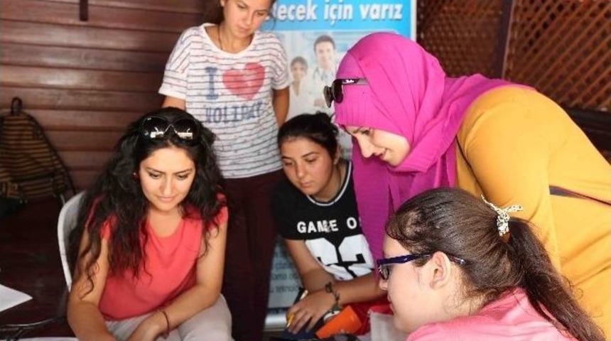 Bağcılar&rsquo;da &Uuml;niversite Tercih G&uuml;nleri Heyecanı