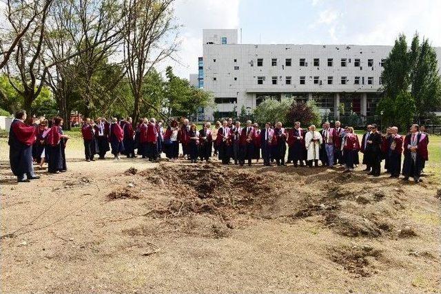 Anadolu Üniversitesi’nden Gazi Meclis’e Destek Ziyareti