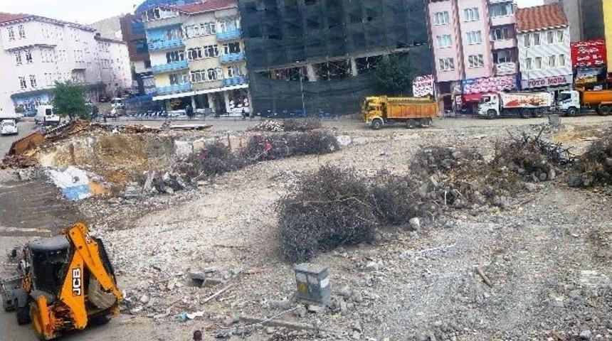 Bilecik&rsquo;te Seven &Ccedil;arşısı&rsquo;nın Yıkım &Ccedil;alışmaları Tamamlandı