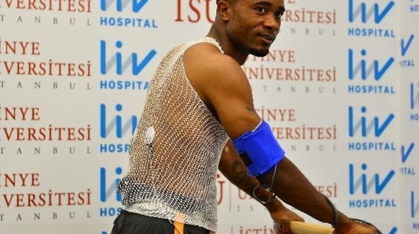 Galatasaraylı Futbolcular, Sağlık Kontrol&uuml;nden Ge&ccedil;ti