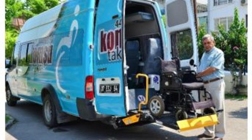 Muratpaşa Belediyesi&rsquo;nden &lsquo;alo Komşu Taksi&rsquo;