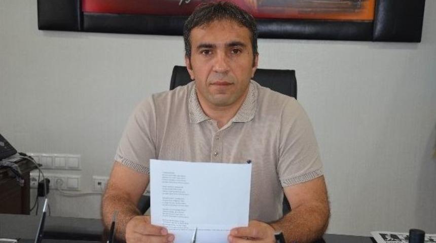 M&uuml;d&uuml;rden Darbe Şiiri