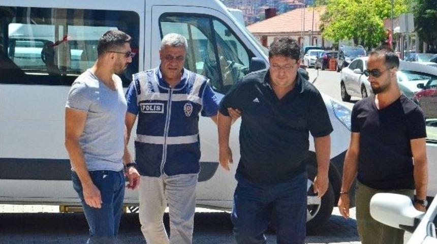 Kırşehir Vali Yardımcılığı G&ouml;revinden Uzaklaştırılan Zekai Erdem Adliyeye &Ccedil;ıkartıldı