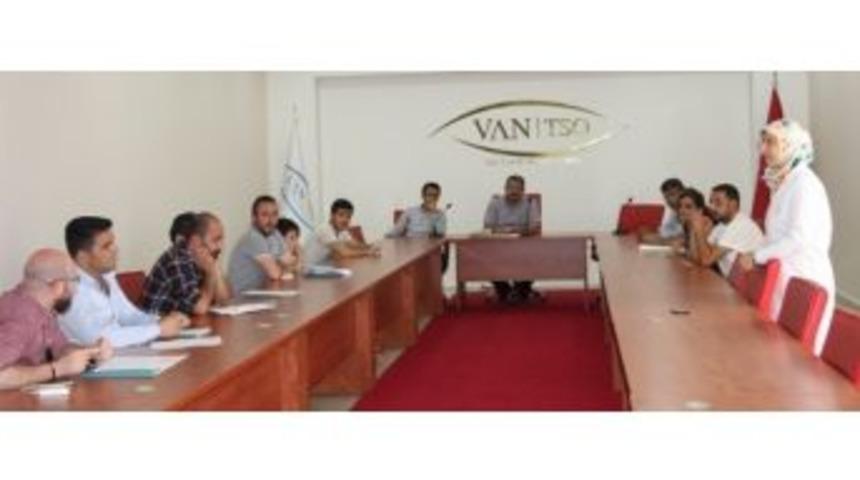 Van&rsquo;da İşletme Sahiplerine T&uuml;t&uuml;n Eğitimi