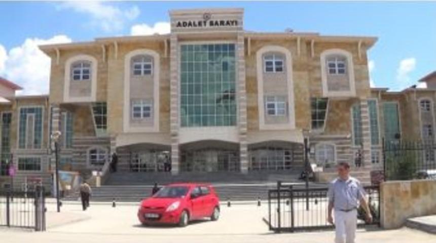 Uşak&rsquo;ta Y&uuml;zbaşı Tutuklanarak Cezaevine G&ouml;nderildi