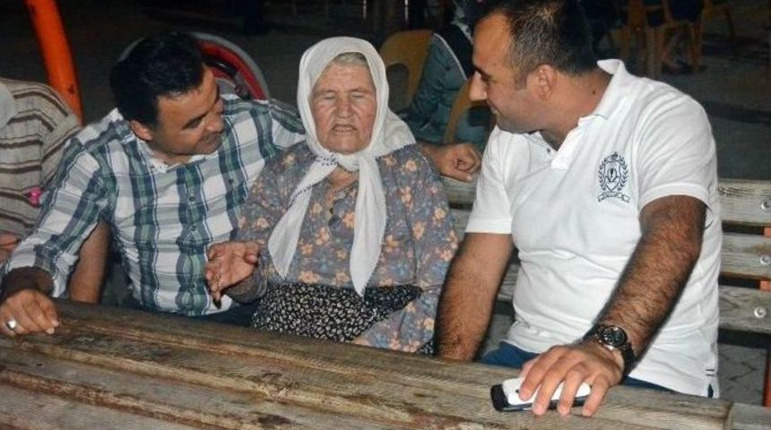 86&rsquo;lık Nineden Gen&ccedil;lere Demokrasi Nasihati