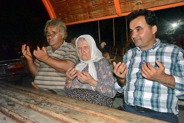 86’lık Nineden Gençlere Demokrasi Nasihati