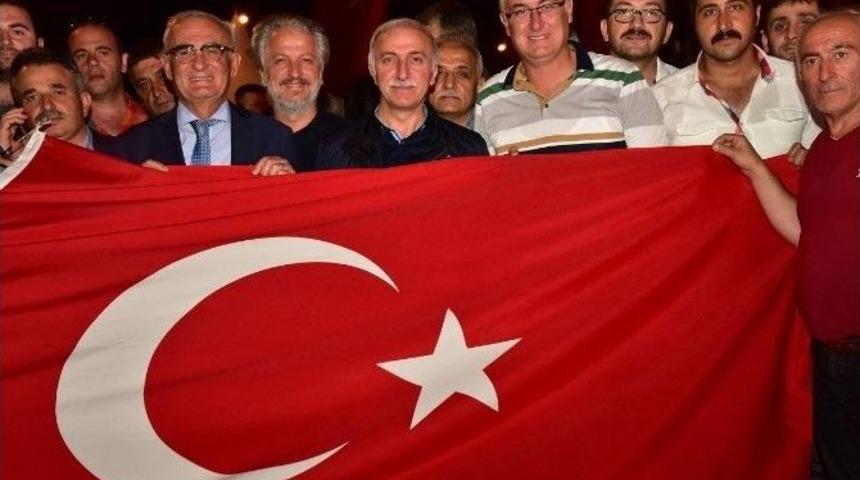 Samsun, İl&ccedil;eleriyle Beraber Demokrasi N&ouml;betinde