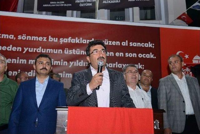 Ticaret Borsası Demokrasi Nöbetinde