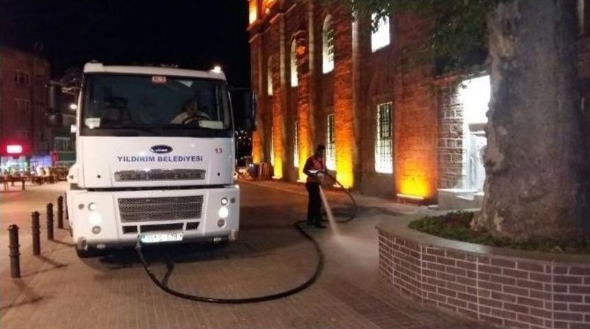 Yıldırım&rsquo;ın Sokakları Gece G&uuml;nd&uuml;z Temizleniyor