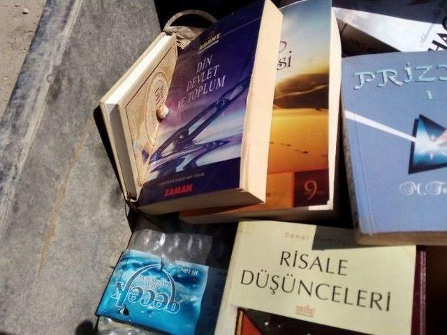 Fet&ouml;&rsquo;n&uuml;n Kitapları &Ccedil;&ouml;pten &Ccedil;ıktı 2