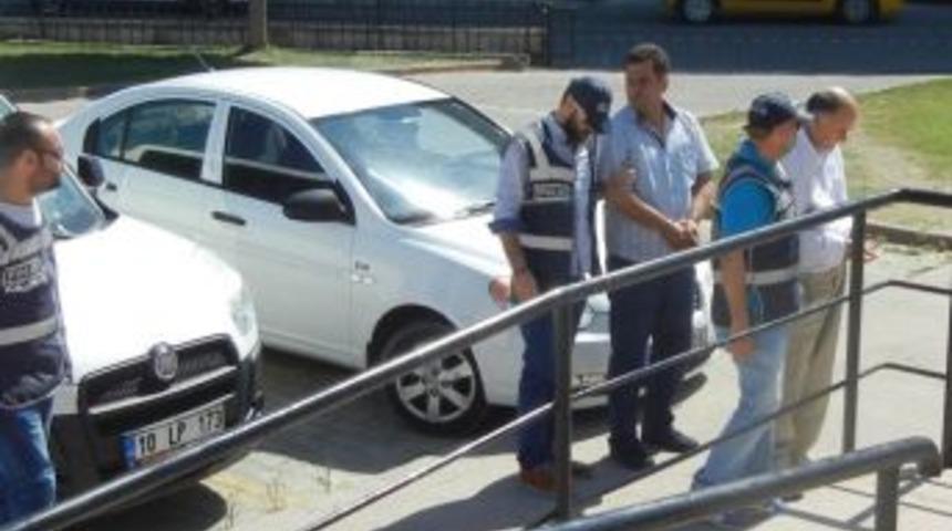 Edremit&rsquo;te Fet&ouml;&lsquo;n&uuml;n Beyin Takımı Yakalandı