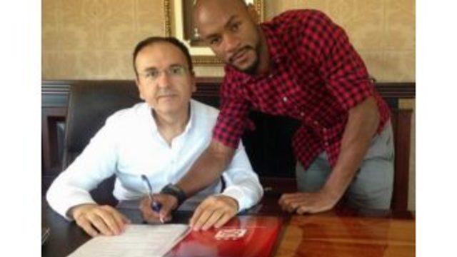 Sivasspor, Leandro Barrios’u Renklerine Bağladı