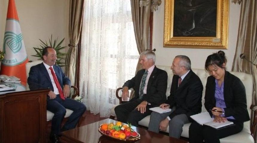 Abd İstanbul Başkonsolosu Hunter, İlk Kez Yağlı G&uuml;reş İzleyecek