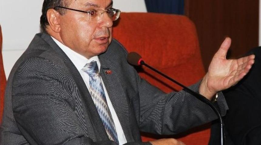 Darbeci Askerler İ&ccedil;in Yakalama Kararı