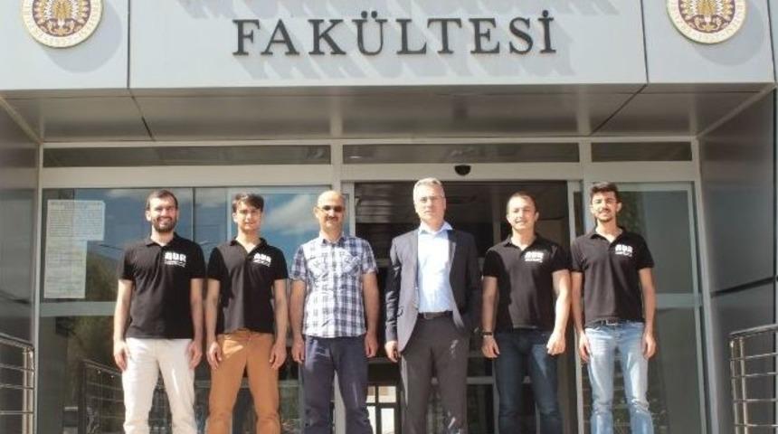 Atat&uuml;rk &Uuml;niversitesi M&uuml;hendislik Fak&uuml;ltesi Formula Student Takımı D&uuml;nya 9.&rsquo;su Oldu