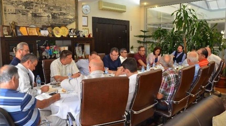 Kuşadası&rsquo;nda Turizm Zirvesi