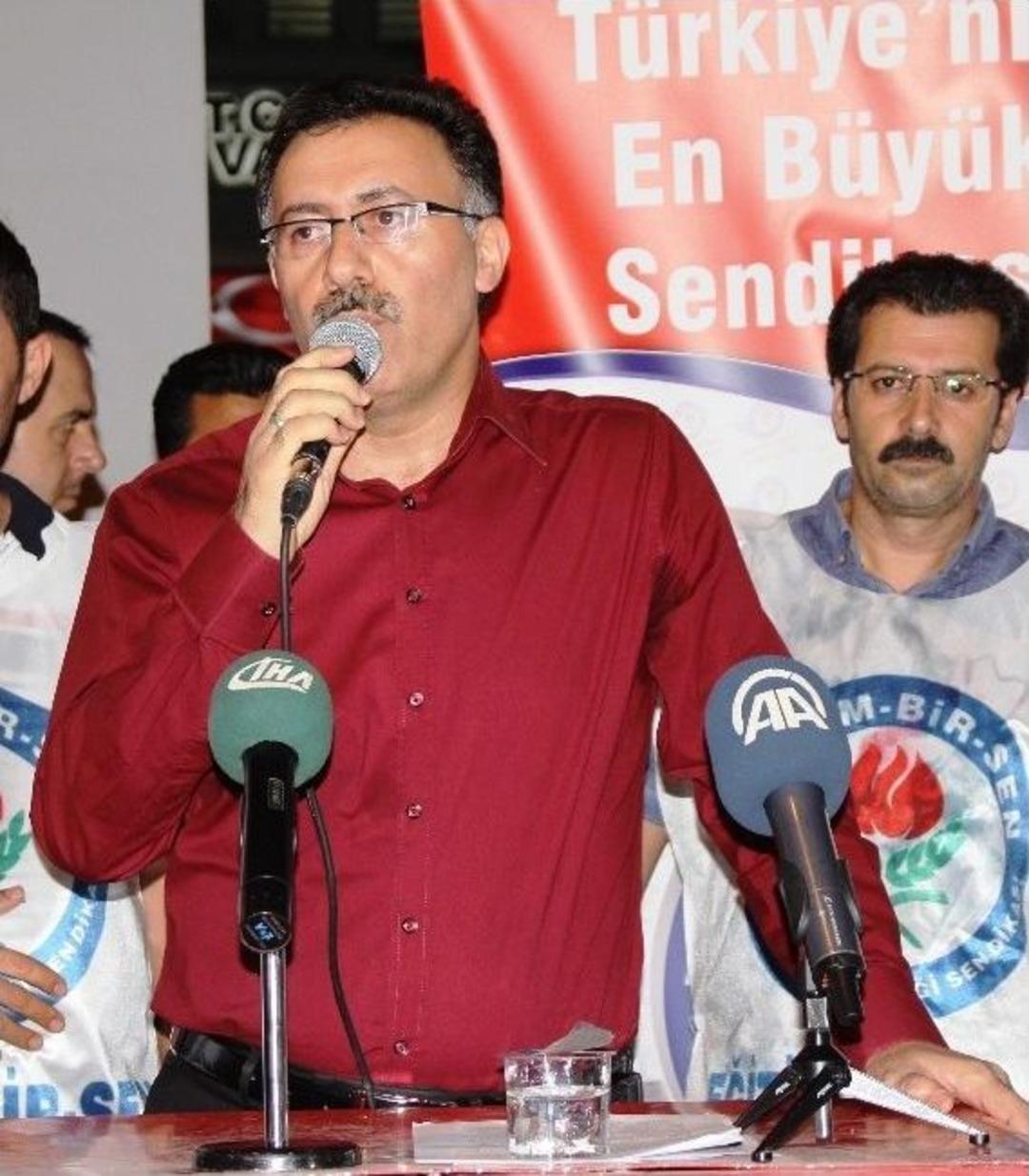 Iğdır&rsquo;da Darbe Girişimine Karşı Demokrasi Mitingi D&uuml;zenlendi