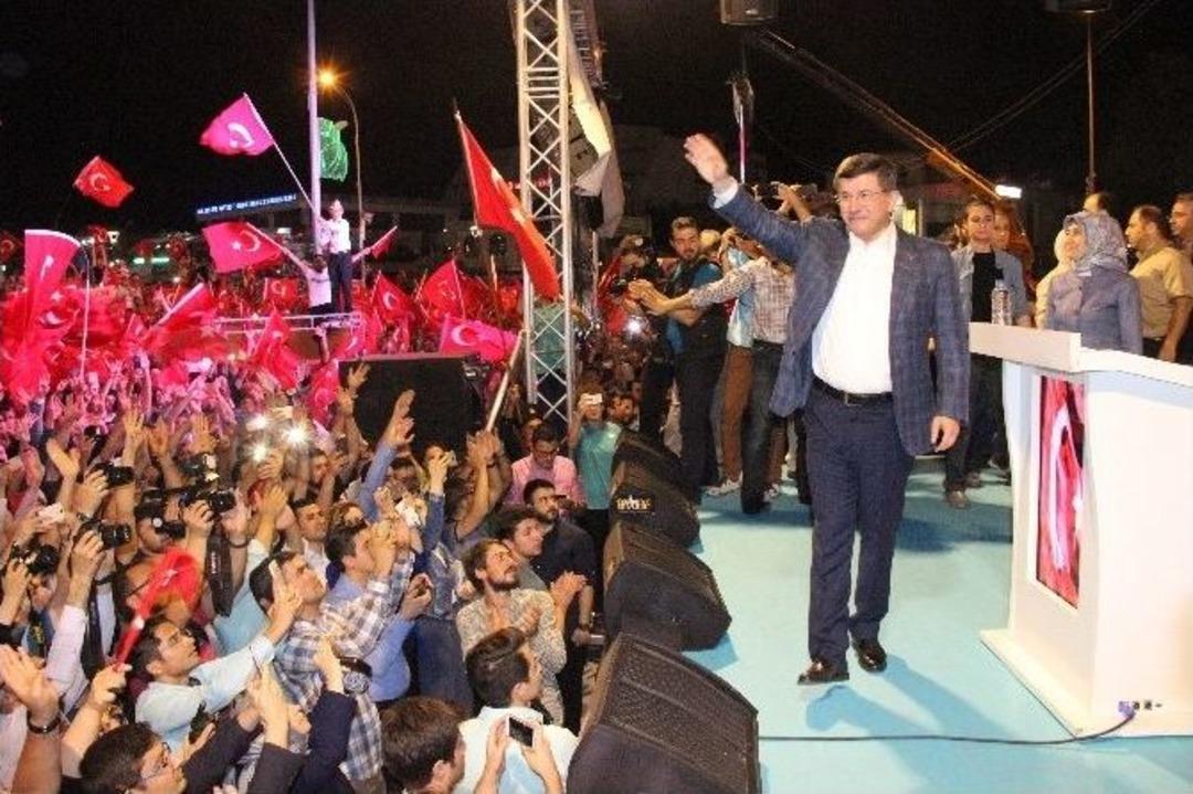 Konya&rsquo;da Darbe Girişimine Tepki Devam Ediyor