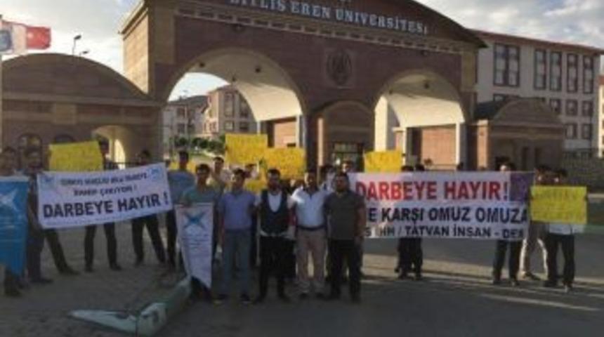 Bitlis’teki Stk’lardan "darbe Girişimi" Tepkisi